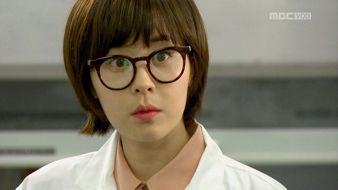 7th Grade Civil Servant 1. Sezon 20. Bölüm izle