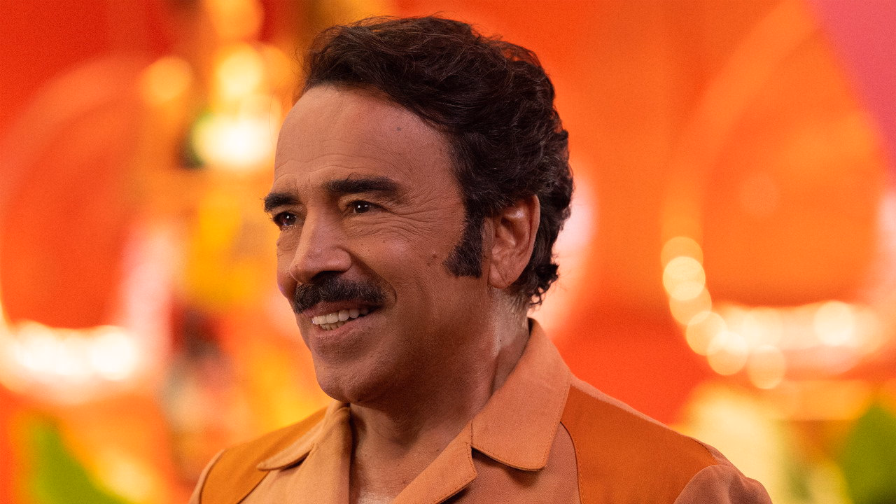 Acapulco 1. Sezon 8. Bölüm izle