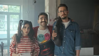 Adım Başı Kafe 1. Sezon 1. Bölüm izle