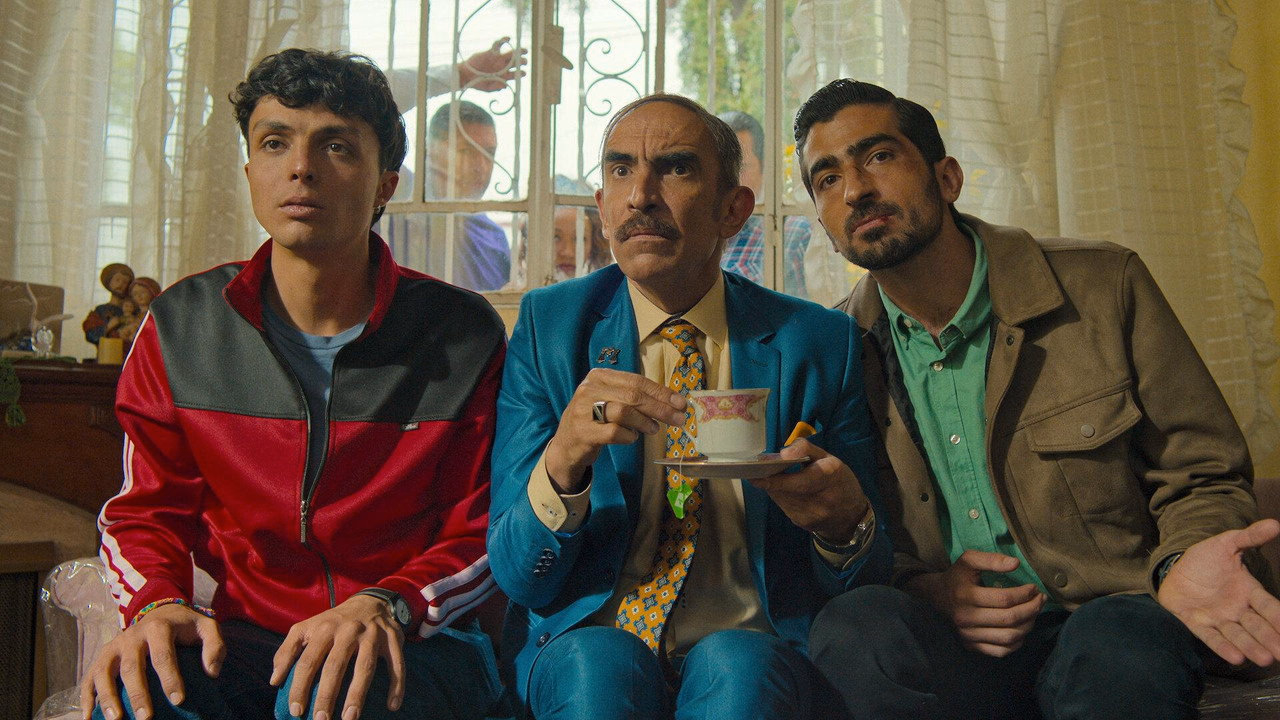 Aileye Hoş Geldiniz 1. Sezon 5. Bölüm izle