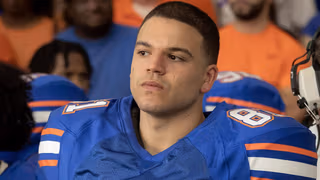 American Sports Story: Aaron Hernandez 1. Sezon 2. Bölüm izle