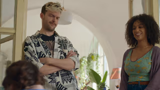 An Astrological Guide for Broken Hearts 1. Sezon 5. Bölüm izle