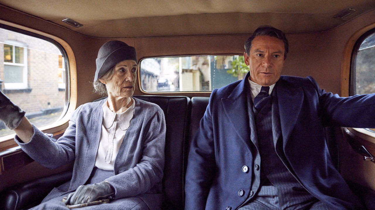 Archie: The Man Who Became Cary Grant 1. Sezon 3. Bölüm izle