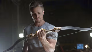 Arrow 1. Sezon 3. Bölüm izle