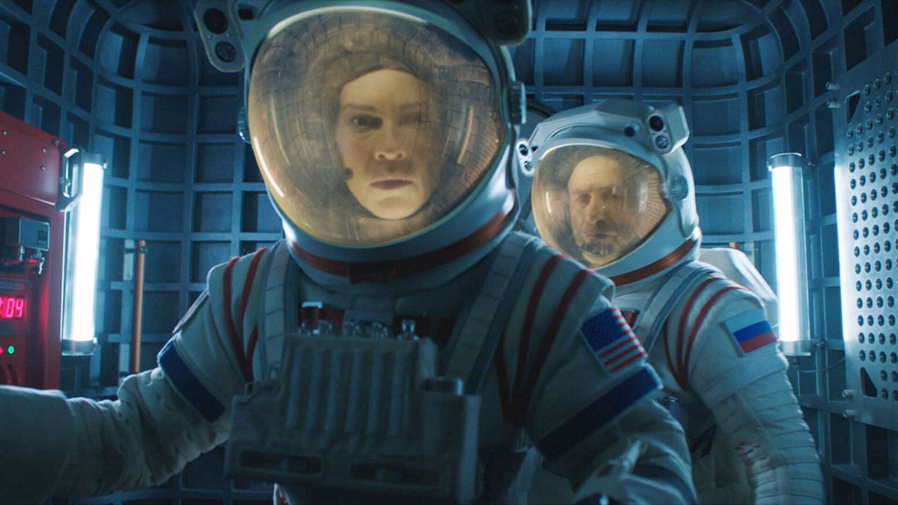 Away 1. Sezon 2. Bölüm izle