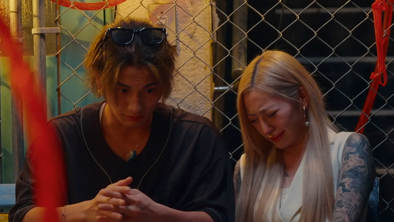 Badly in Love 1. Sezon 6. Bölüm izle