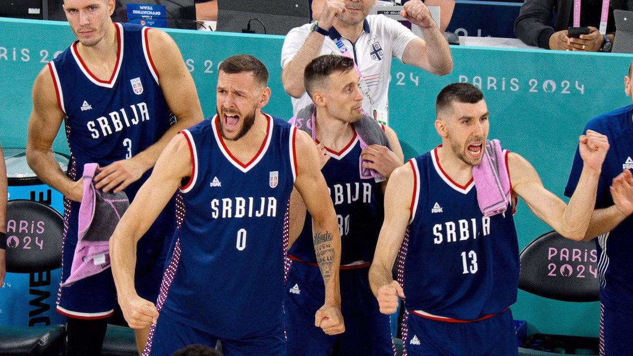 Basketbolun Yıldızları 1. Sezon 5. Bölüm izle