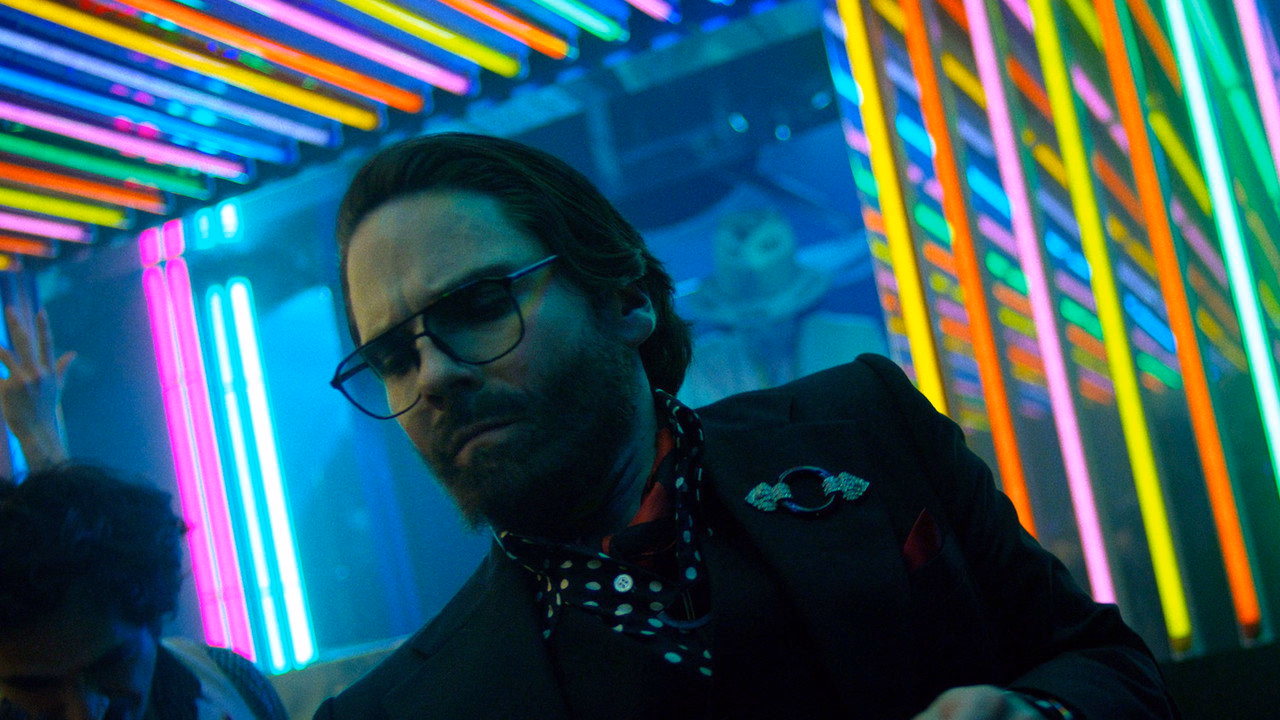 Becoming Karl Lagerfeld 1. Sezon 1. Bölüm izle