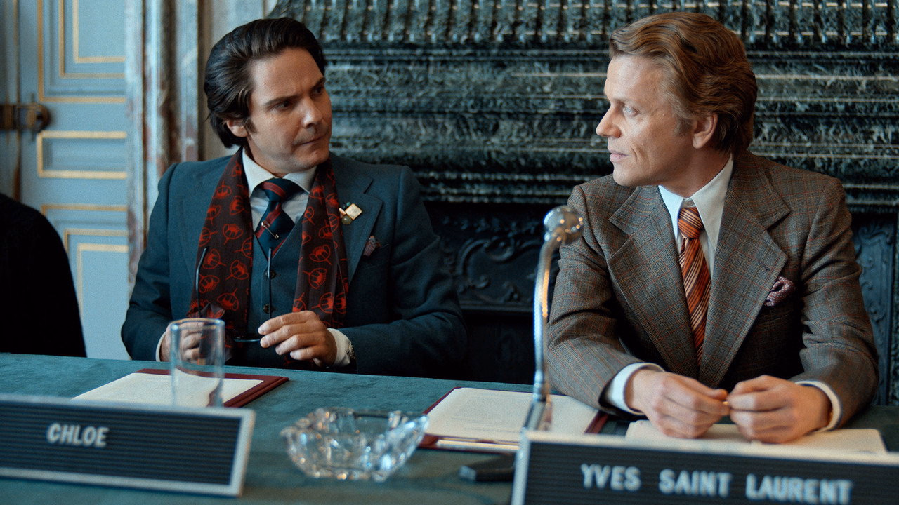 Becoming Karl Lagerfeld 1. Sezon 2. Bölüm izle