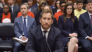 Big Vape: The Rise and Fall of Juul 1. Sezon 4. Bölüm izle