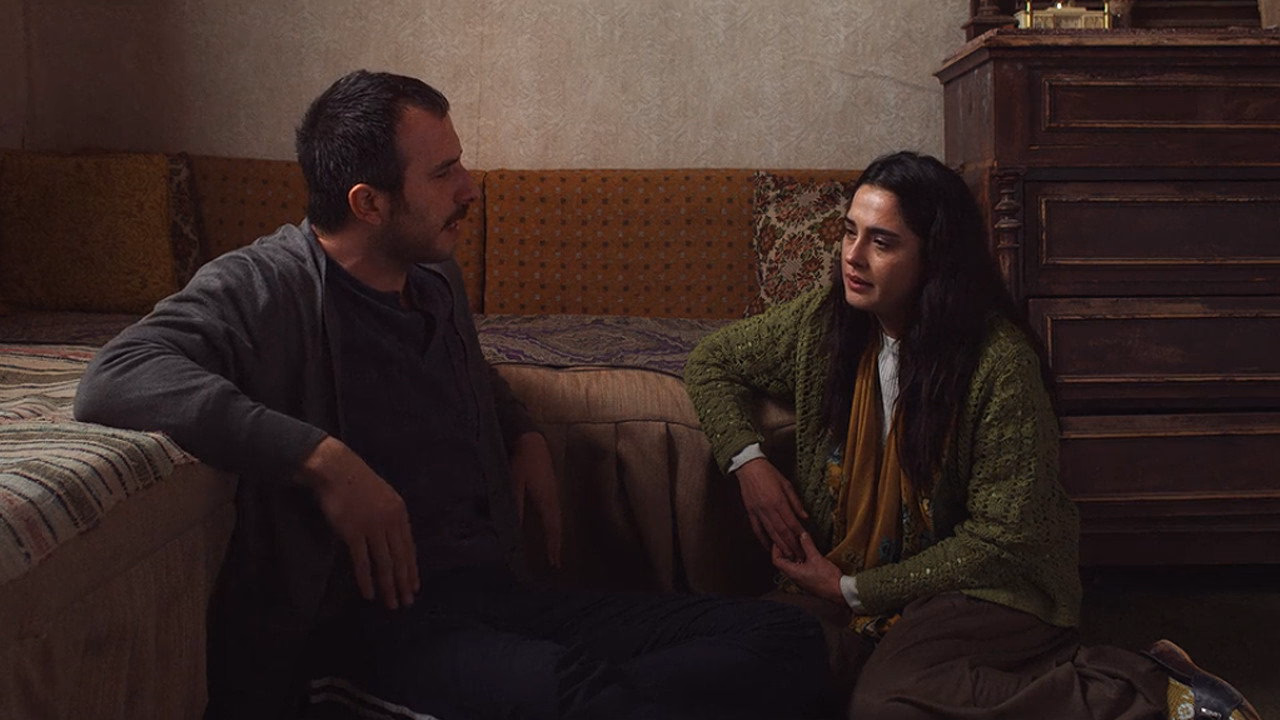 Bir Başkadır 1. Sezon 8. Bölüm izle