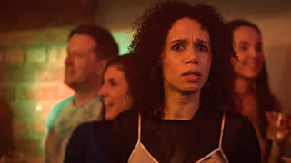 Boiling Point 1. Sezon 4. Bölüm izle