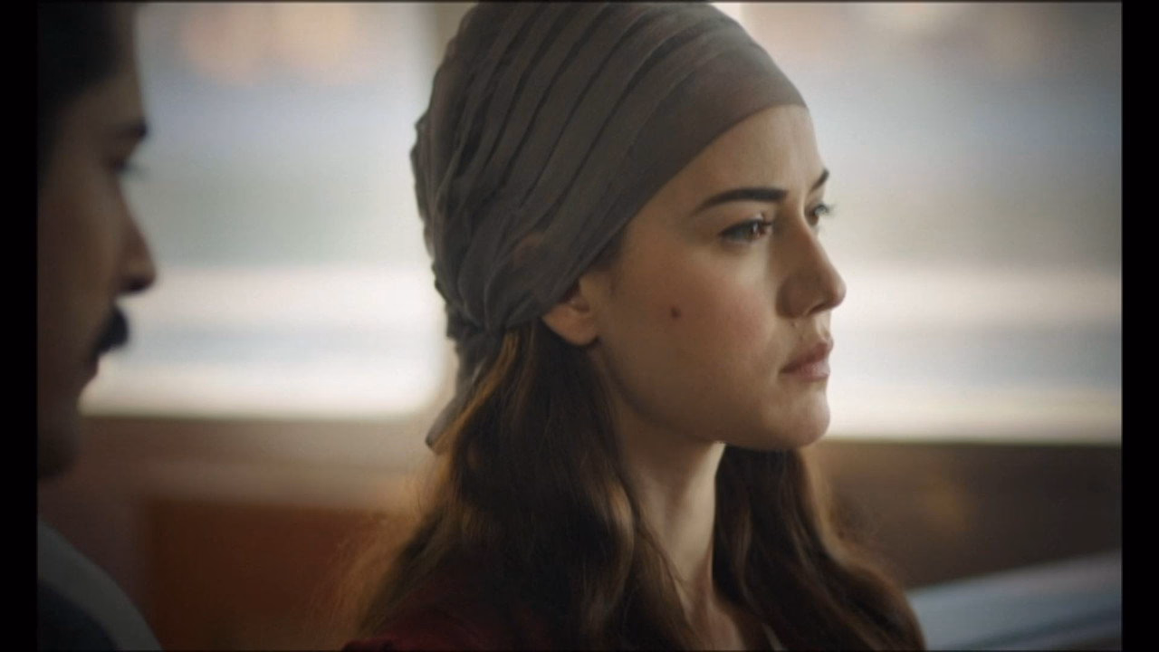Çalıkuşu 1. Sezon 10. Bölüm izle