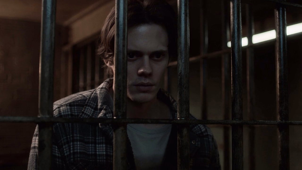 Castle Rock 1. Sezon 10. Bölüm izle