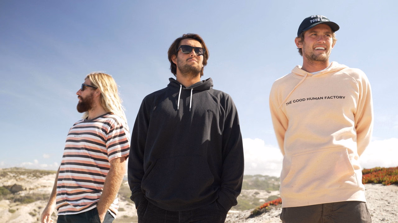 Chasing Waves 1. Sezon 7. Bölüm izle