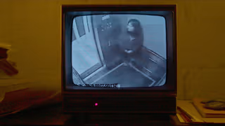 Crime Scene: The Vanishing at the Cecil Hotel 1. Sezon 2. Bölüm izle