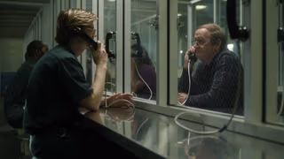 DAHMER - Canavar: Jeffrey Dahmer’ın Hikâyesi 1. Sezon 10. Bölüm izle