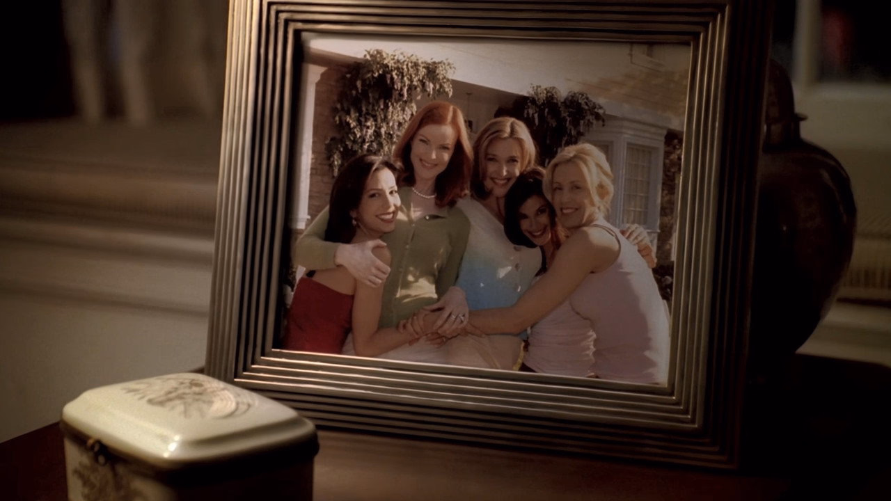 Desperate Housewives 1. Sezon 23. Bölüm izle