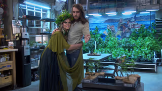 Disjointed 1. Sezon 12. Bölüm izle