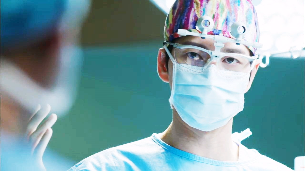 Doctor Stranger 1. Sezon 2. Bölüm izle