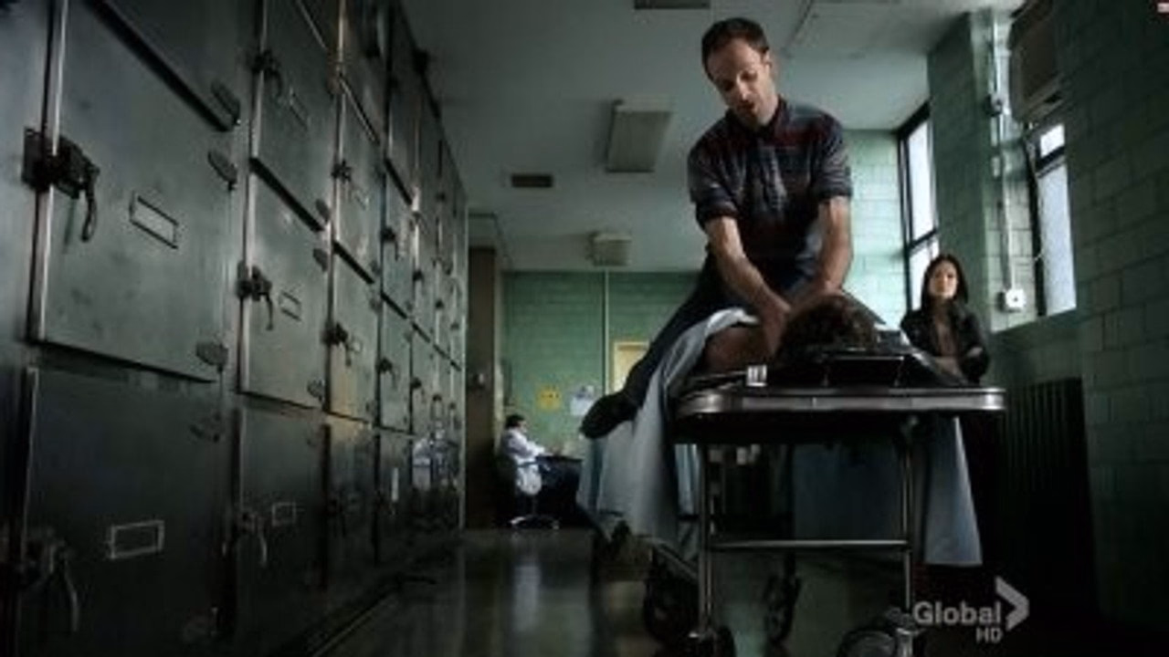 Elementary 1. Sezon 5. Bölüm izle