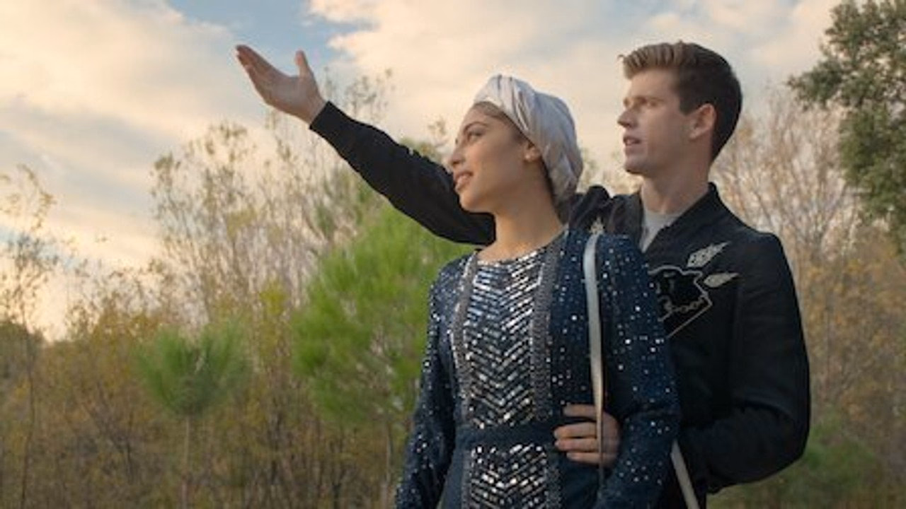 Elite Öyküler: Nadia ve Guzmán 1. Sezon 3. Bölüm izle