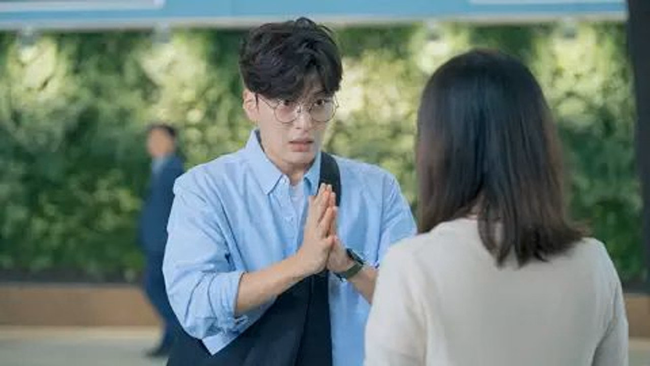 Familiar Wife 1. Sezon 13. Bölüm izle