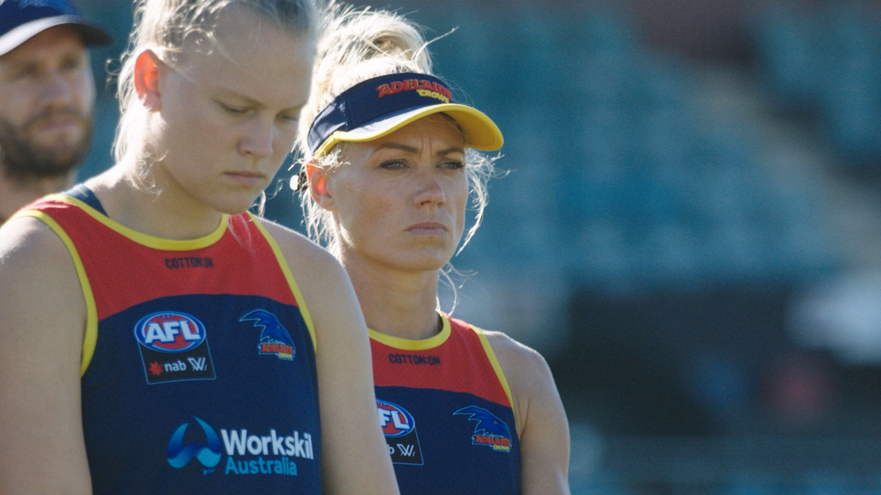Fearless: The Inside Story of the AFLW 1. Sezon 1. Bölüm izle