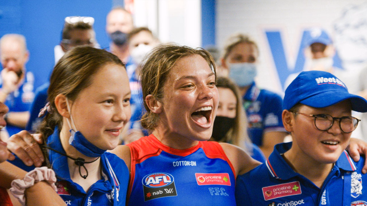 Fearless: The Inside Story of the AFLW 1. Sezon 4. Bölüm izle