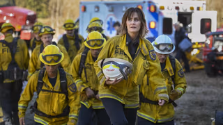 Fire Country 1. Sezon 22. Bölüm izle