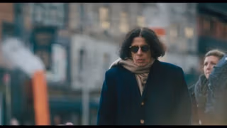 Fran Lebowitz: Bir Yazarın Portresi 1. Sezon 3. Bölüm izle