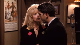 Friends 1. Sezon 11. Bölüm izle