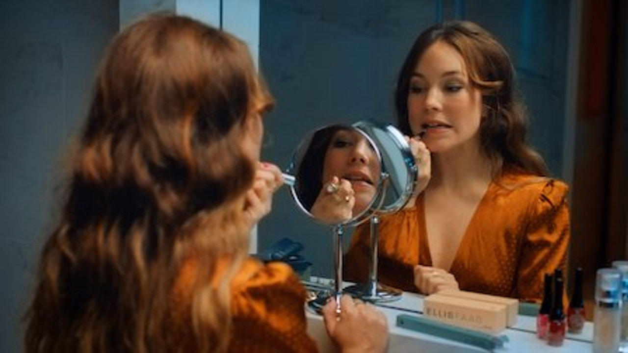 Gecenin Kadınları 1. Sezon 6. Bölüm izle