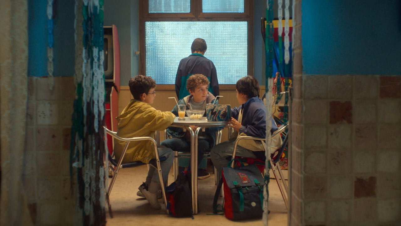 Generation 56k 1. Sezon 1. Bölüm izle