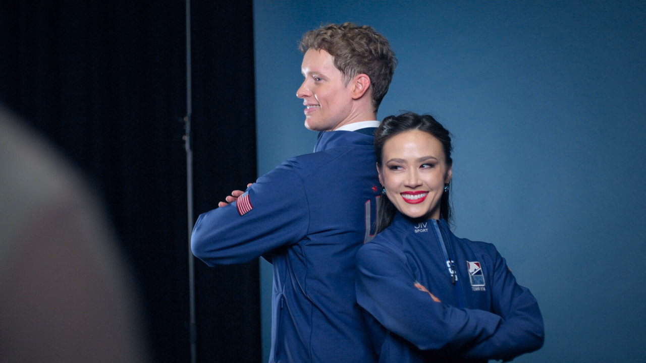 Glitter & Gold: Ice Dancing 1. Sezon 1. Bölüm izle
