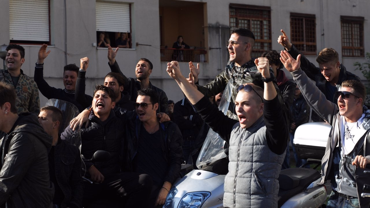 Gomorra - La serie 1. Sezon 11. Bölüm izle