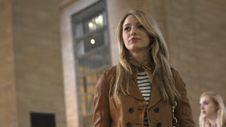 Gossip Girl 1. Sezon 1. Bölüm izle