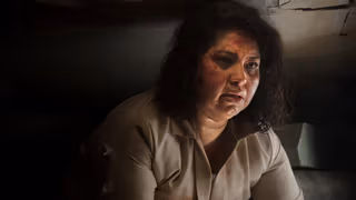 Her Dakika Önemli 1. Sezon 8. Bölüm izle