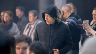 Hidden Assets 1. Sezon 1. Bölüm izle