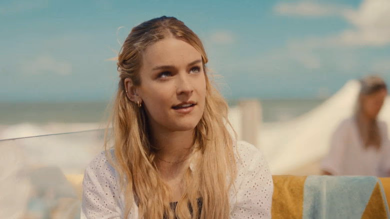 High Tides 1. Sezon 1. Bölüm izle