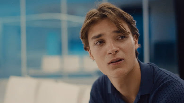 High Tides 1. Sezon 8. Bölüm izle