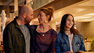 Hit & Run 1. Sezon 1. Bölüm izle