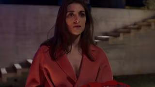 I Hate Christmas 1. Sezon 5. Bölüm izle