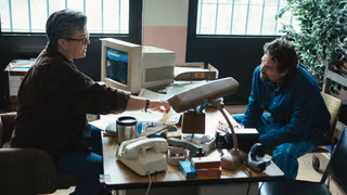 I Know This Much Is True 1. Sezon 2. Bölüm izle