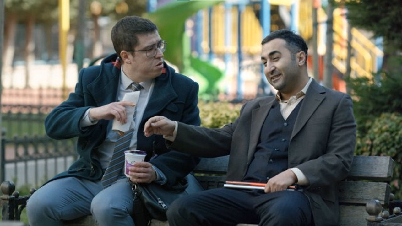 İlginç Bazı Olaylar 1. Sezon 4. Bölüm izle