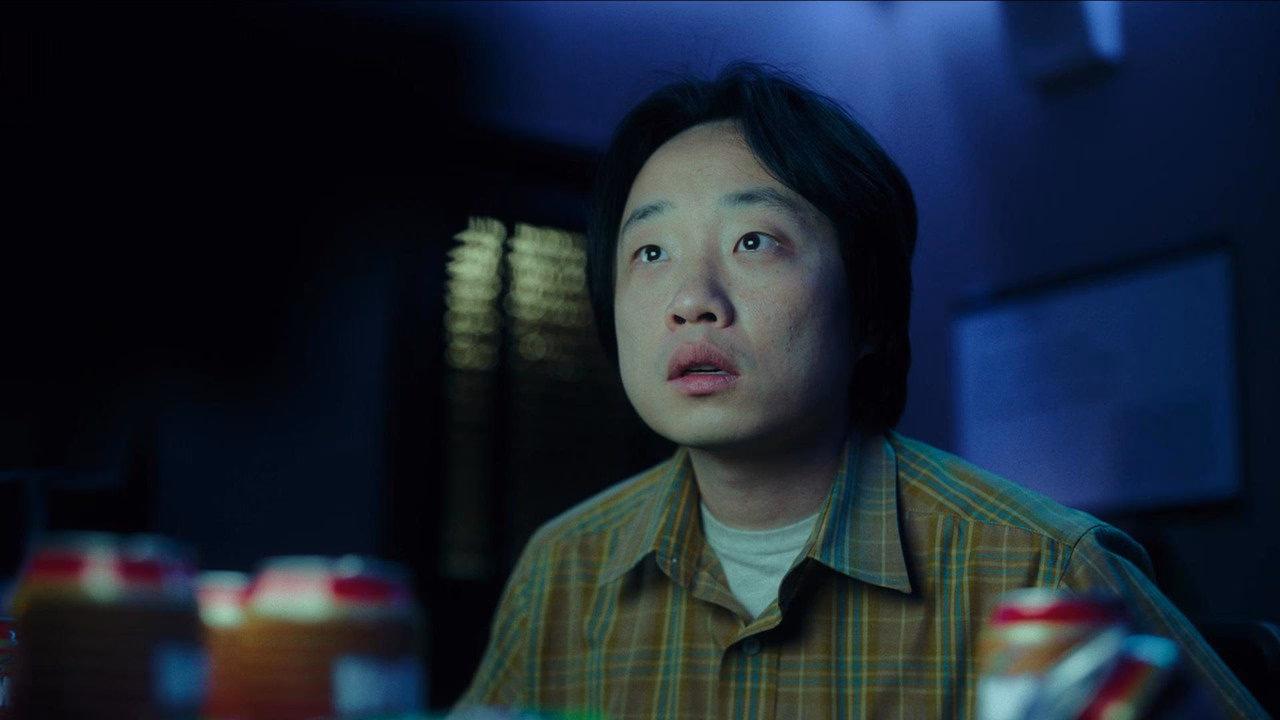 Interior Chinatown 1. Sezon 4. Bölüm izle