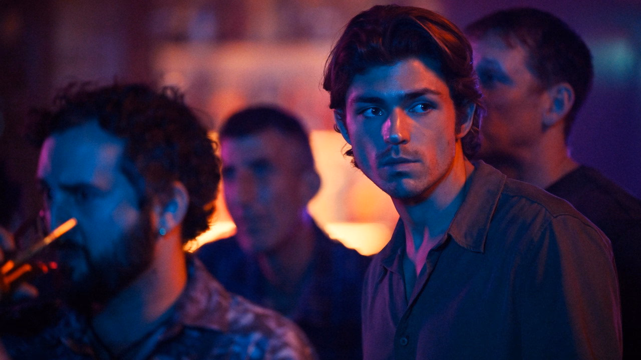 Invisible Boys 1. Sezon 2. Bölüm izle