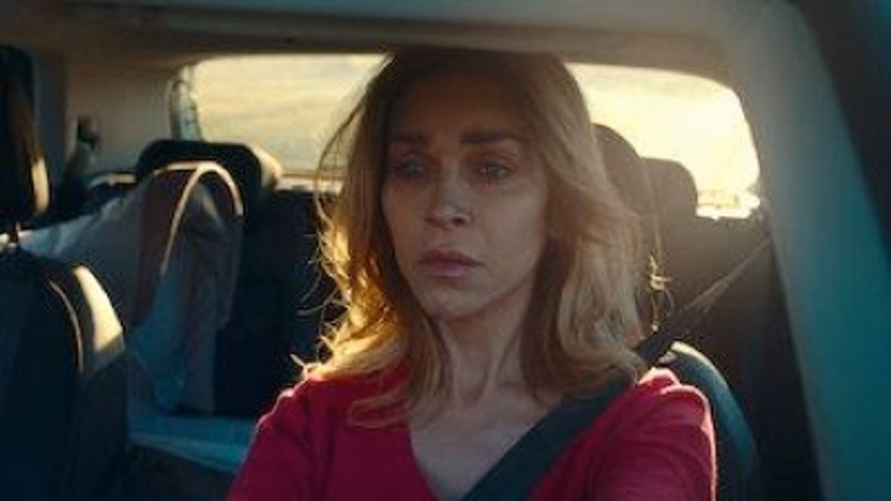 İstediğin Hayat 1. Sezon 6. Bölüm izle