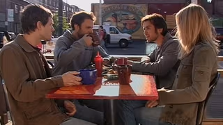It's Always Sunny in Philadelphia 1. Sezon 1. Bölüm izle