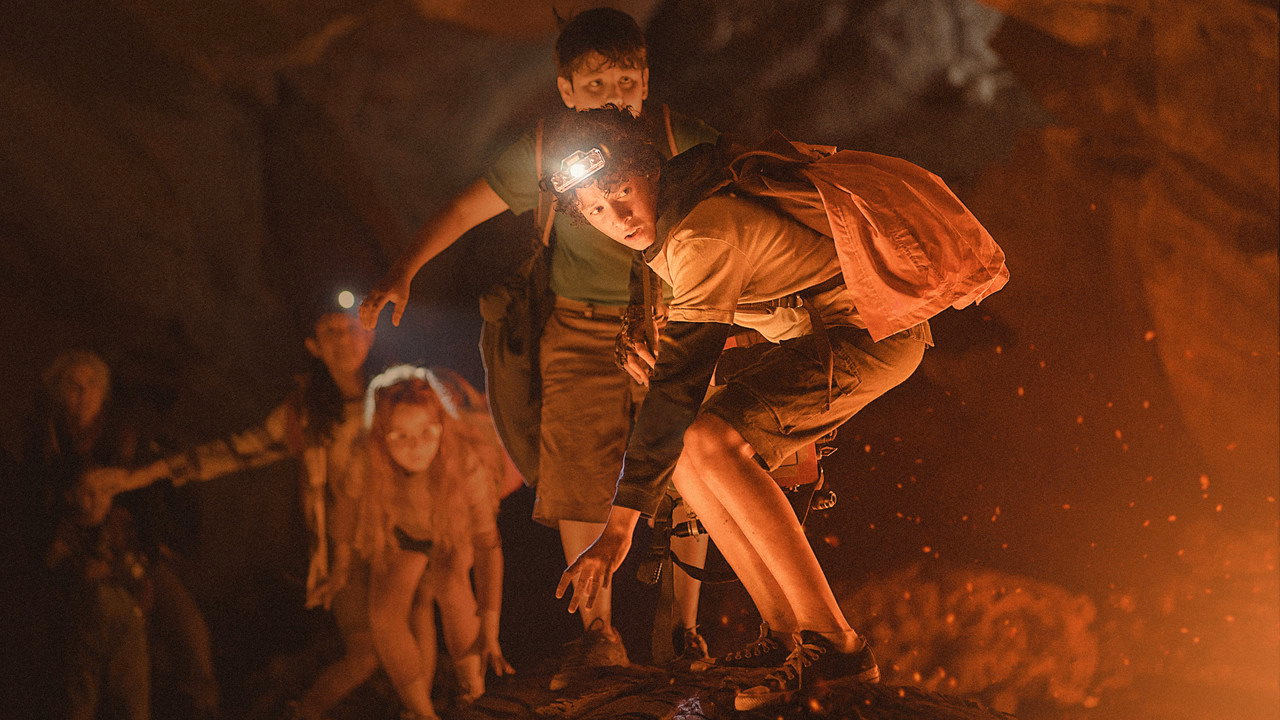 Journey to the Center of the Earth 1. Sezon 6. Bölüm izle